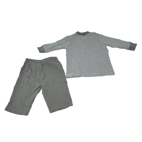 2‎ Baby Outfits - Sweatpants, Grey Pants, Body Suit & Shirt - Size - 3 Month - Picture 5 of 7
